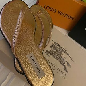 Rose Gold Burberry Flip flop Brand-new Never Worn.